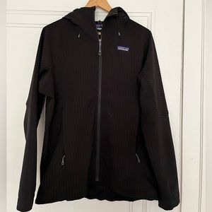 Patagonia Black R1 fleece hoodie jacket